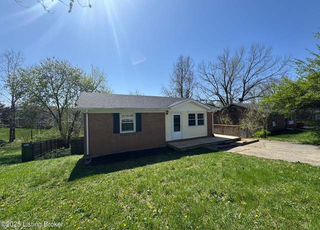 Property at 423 Franklin Ave, Elizabethtown, KY 42701, 3 beds, 1 bath