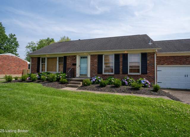 Property at 7906 Brynwood Ct, Louisville, KY 40291, 3 beds, 1.5 baths