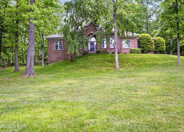 Property at 1605 Oakland Ct, La Grange, KY 40031, 4 beds, 4 baths