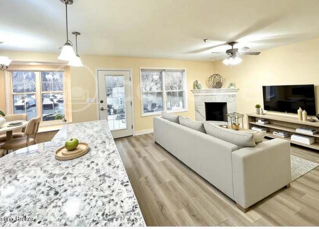 Property at 250 Crescent Hill Pl #101, Louisville, KY 40206, 2 beds, 2.5 baths