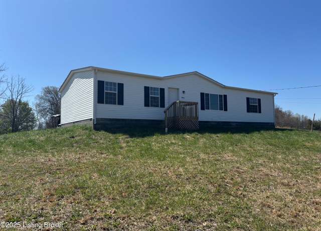 Property at 490 Blackjack Rd, Radcliff, KY 40160, 3 beds, 2 baths