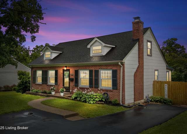 Property at 700 Ashland Ave, Shelbyville, KY 40065, 4 beds, 2 baths