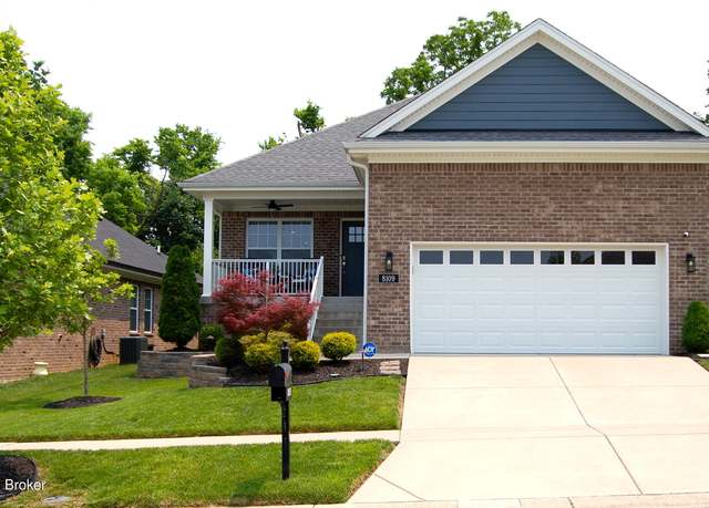 Property at 8109 Cedar Crest Ln, Louisville, KY 40291, 3 beds, 2 baths