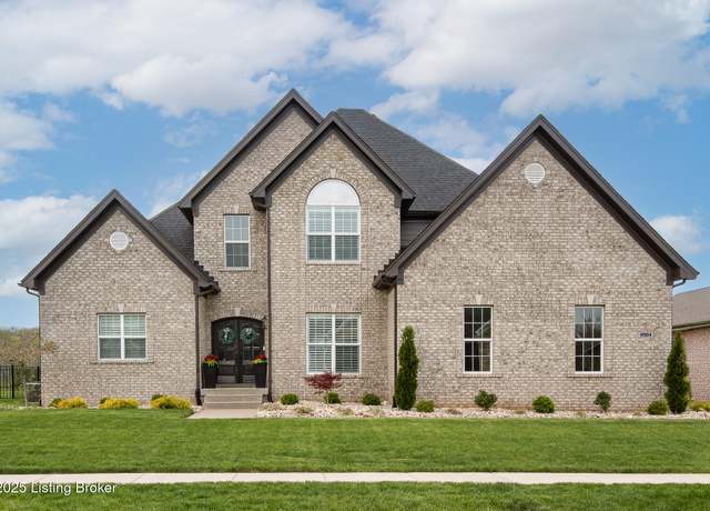Property at 2004 Scenic Lakes Dr, Louisville, KY 40245, 4 beds, 2.5 baths