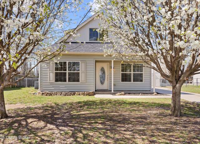 Property at 135 Mud Hen Dr, Shepherdsville, KY 40165, 3 beds, 2 baths