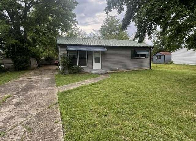 Property at 9304 New Maple Rd, Louisville, KY 40229, 2 beds, 2 baths