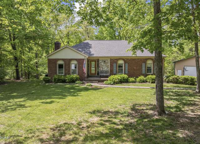 Property at 2007 Wingfield Cir, La Grange, KY 40031, 3 beds, 2 baths