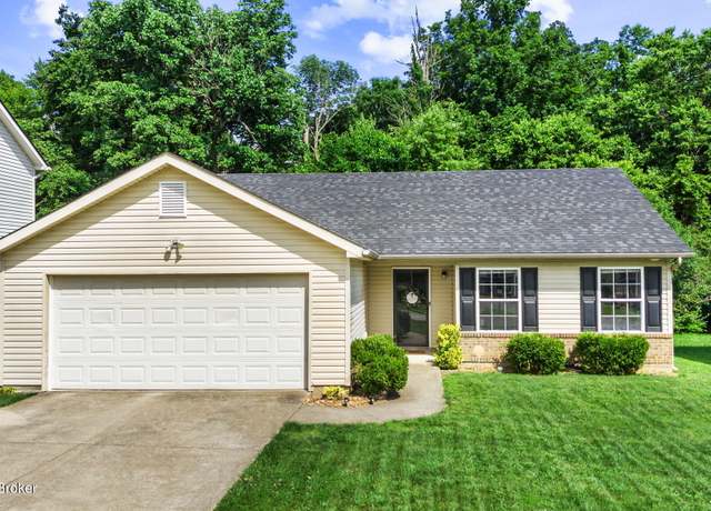 Property at 9511 Arrowridge Dr, Louisville, KY 40229, 3 beds, 2 baths