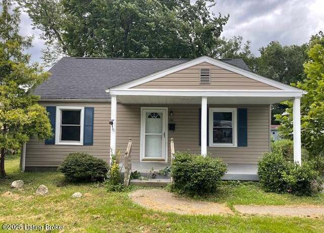 Property at 848 Jones Dr, Louisville, KY 40214, 3 beds, 1 bath