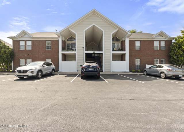 Property at 1120 Westlynne Pl #2, Louisville, KY 40222, 2 beds, 2 baths
