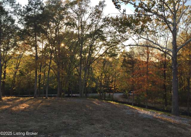 Property at 5601 Chenoweth Run Rd, Louisville, KY 40299