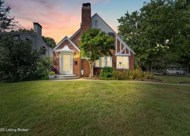 Property at 2600 Landor Ave, Louisville, KY 40205, 3 beds, 2.5 baths