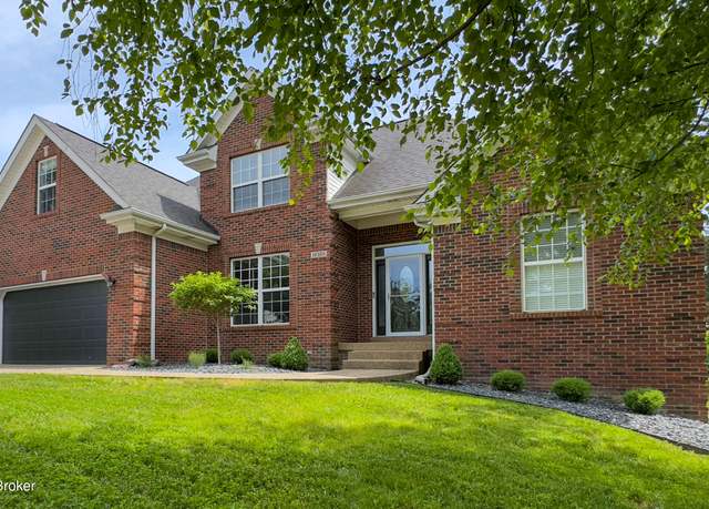 Property at 12304 Saratoga View Ct, Louisville, KY 40299, 5 beds, 3.5 baths