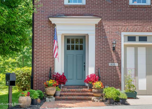 Property at 8201 Maris Ct, Louisville, KY 40241, 3 beds, 2.5 baths