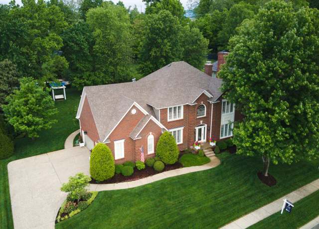 Property at 1304 Isleworth Dr, Louisville, KY 40245, 4 beds, 3.5 baths