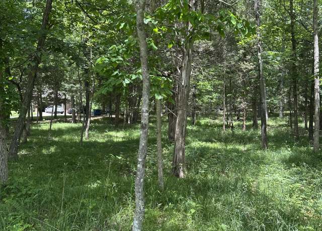 Property at 1603 Oakland Ct, La Grange, KY 40031