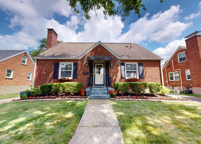Property at 4502 Blenheim Rd, Louisville, KY 40207, 3 beds, 3 baths