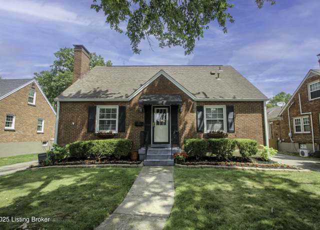 Property at 4502 Blenheim Rd, Louisville, KY 40207, 3 beds, 3 baths