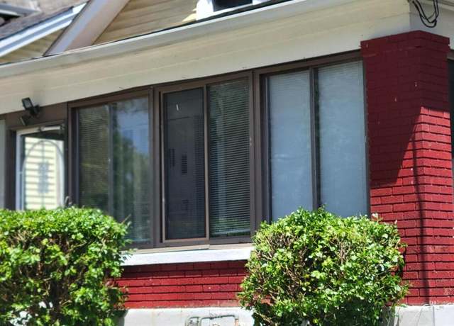 Property at 209 S 42nd St, Louisville, KY 40212, 2 beds, 2 baths