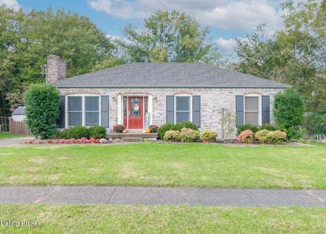 Property at 3902 Bonifay Ct, Jeffersontown, KY 40299, 3 beds, 2.5 baths