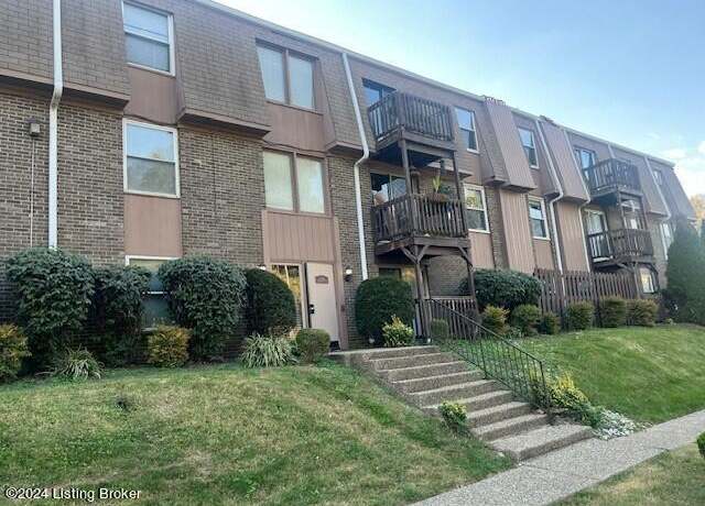 Property at 728 Zorn Ave #11, Louisville, KY 40206, 2 beds, 2 baths