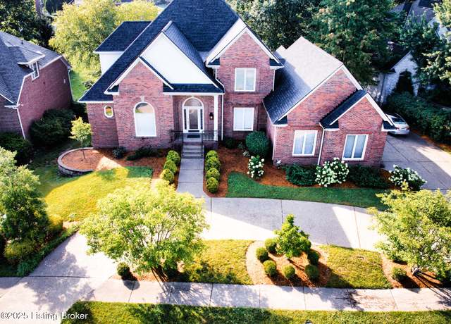 Property at 11404 Oakhurst Rd, Louisville, KY 40245, 5 beds, 4.5 baths