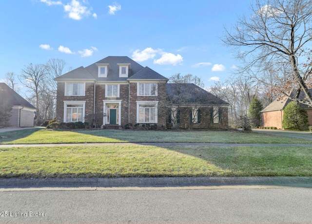 Property at 8607 Cheffield Dr, Louisville, KY 40222, 4 beds, 3.5 baths