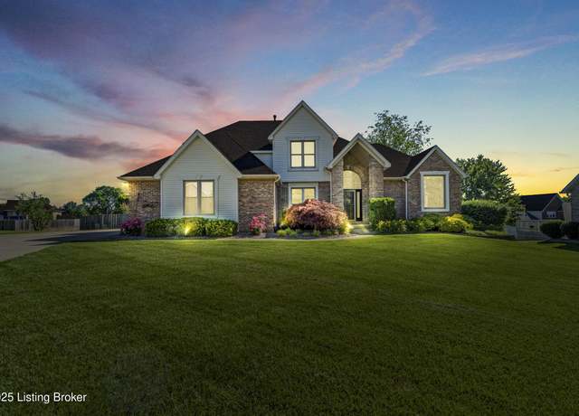 Property at 916 Winchester Blvd, Elizabethtown, KY 42701, 5 beds, 3 baths