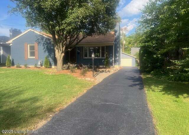 Property at 309 Marshall Dr, Louisville, KY 40207, 3 beds, 3 baths