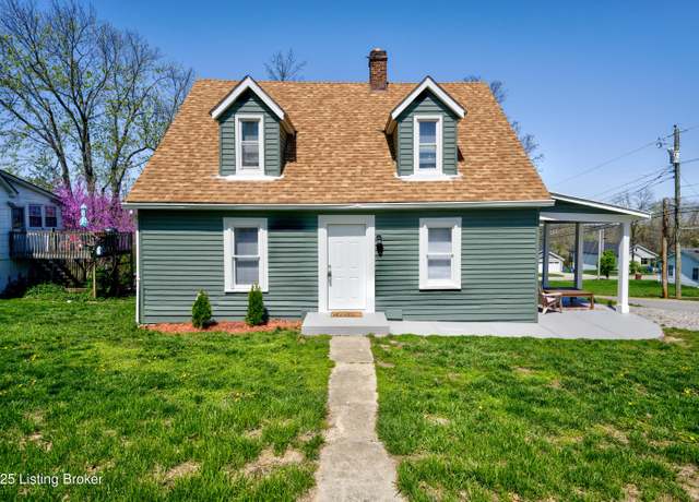 Property at 302 W Madison St, La Grange, KY 40031, 3 beds, 2 baths