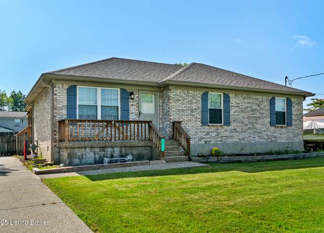 Property at 218 Howlett Dr, Shepherdsville, KY 40165, 3 beds, 2 baths