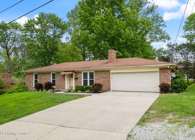 Property at 7411 Colt Dr, Louisville, KY 40214, 3 beds, 3 baths