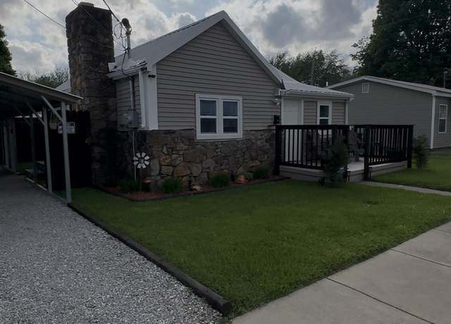 Property at 312 Guthrie St, Elizabethtown, KY 42701, 2 beds, 1 bath