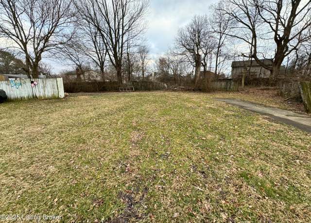 Property at 8307 Olive Hill Ct, Louisville, KY 40228