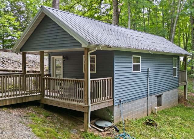 Property at 866 Wilderness Rd, Mammoth Cave, KY 42259, 4 beds, 3 baths