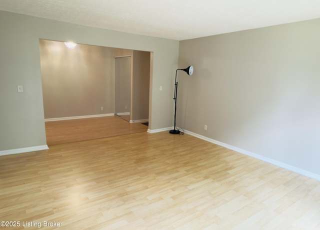 Property at 3505 Lodge Ln #312, Louisville, KY 40218, 2 beds, 1.5 baths