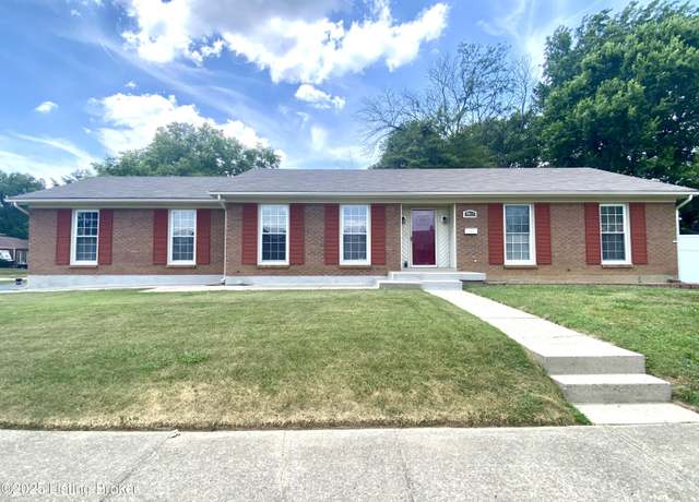Property at 4420 Woodgate Ln, Louisville, KY 40220, 3 beds, 3 baths