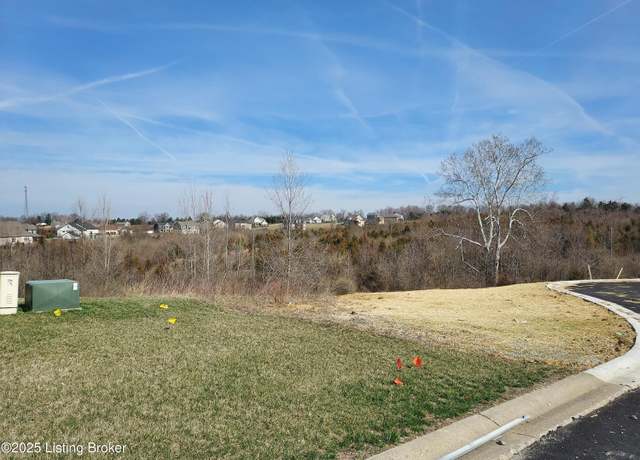 Property at 2715 Tarpon Dr, La Grange, KY 40031