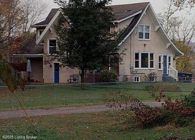 Property at 4618 River Front Dr, Louisville, KY 40216, 3 beds, 2.5 baths