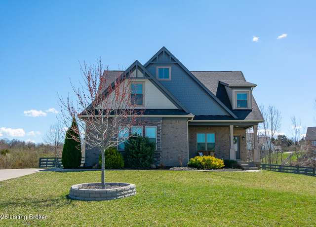 Property at 1209 Summit Parks Dr, La Grange, KY 40031, 5 beds, 3.5 baths