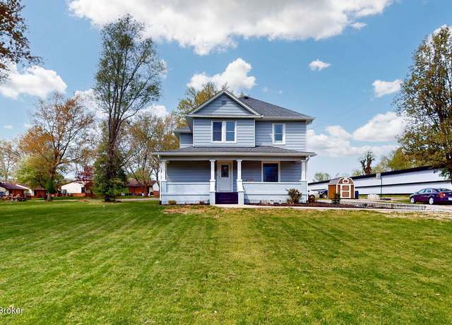 Property at 702 11th St, Carrollton, KY 41008, 5 beds, 2 baths