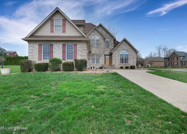 Property at 10813 Bardstown Woods Blvd, Louisville, KY 40291, 3 beds, 2.5 baths