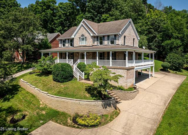 Property at 3504 Bridgegate Ct, Louisville, KY 40272, 4 beds, 3.5 baths