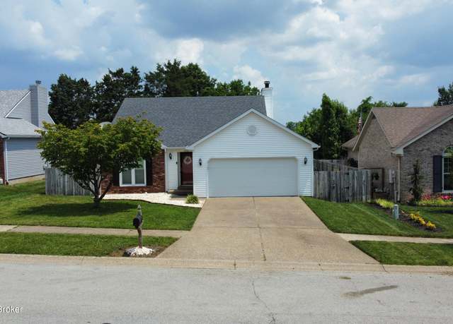Property at 3907 Vantage Pl, Jeffersontown, KY 40299, 3 beds, 2 baths