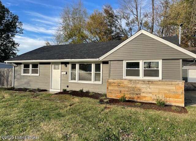 Property at 5415 Sir Barton Rd, Louisville, KY 40272, 3 beds, 2 baths