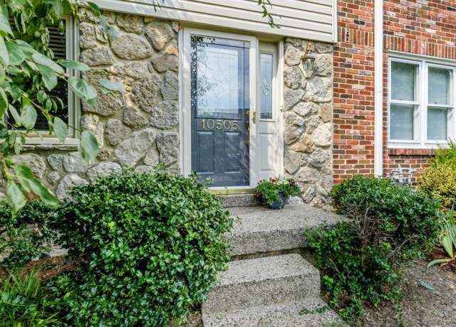 Property at 10505 Kovats Ct, Louisville, KY 40223, 2 beds, 3 baths