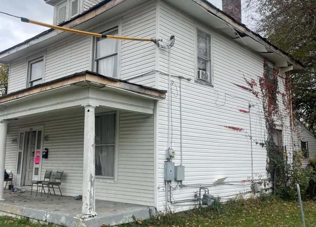Property at 3502 Hale Ave, Louisville, KY 40211, 4 beds, 2 baths