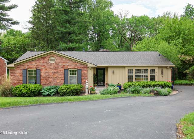 Property at 7812 Crown Top Rd, Louisville, KY 40241, 3 beds, 2.5 baths
