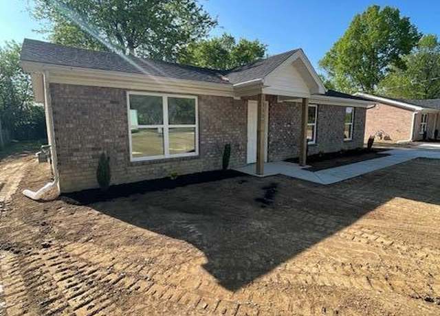 Property at 13300 Krages Ave, Louisville, KY 40272, 3 beds, 2 baths