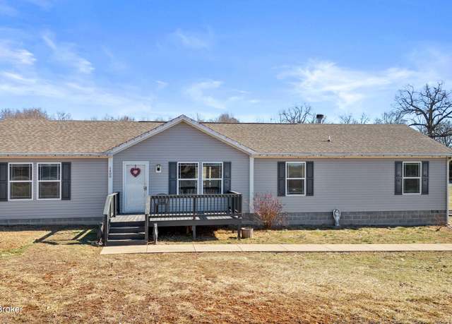 Property at 1400 Garrett Rd, Brandenburg, KY 40108, 4 beds, 2 baths